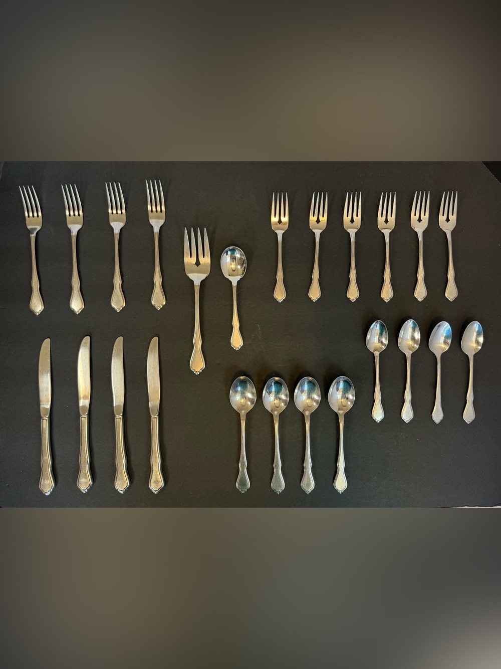 Oneida SSS Trinity Stainless Flatware 24 Pc. Set